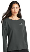 Load image into Gallery viewer, Mercer+Mettle® Women&#39;s Stretch Drop Shoulder Pullover